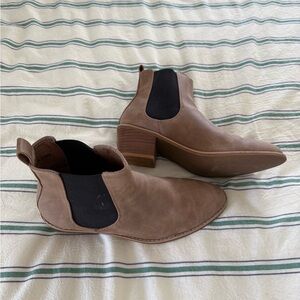 Women's Roolee Brown Leather Ankle Chelsea Boots